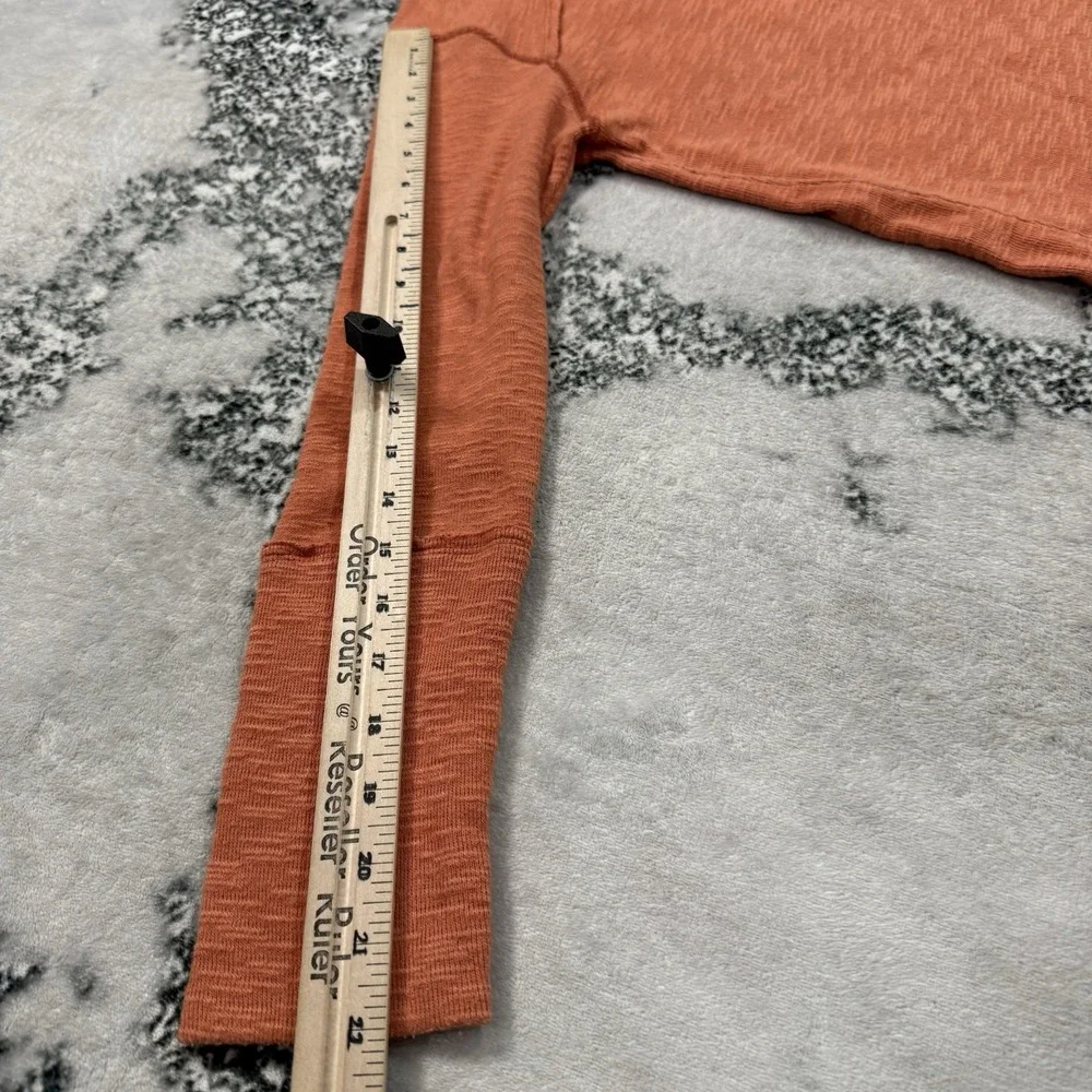 We The Free Free People Womens Sz L Rust Turtleneck Top Long Sleeve High Low Hem
